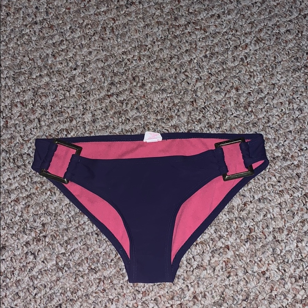 Bikini bottoms